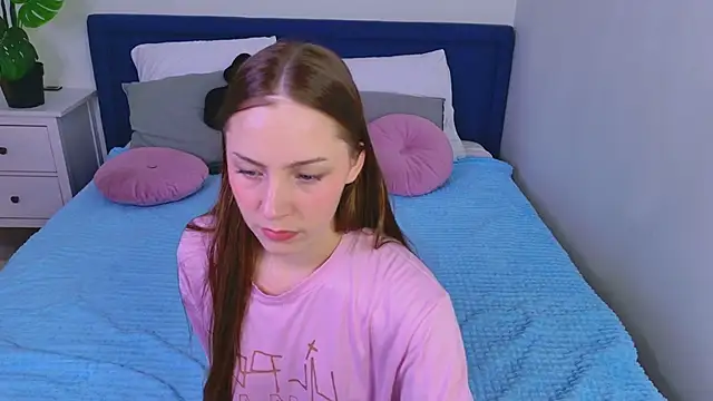 I m Regina online show from 03-26-26, 05:39