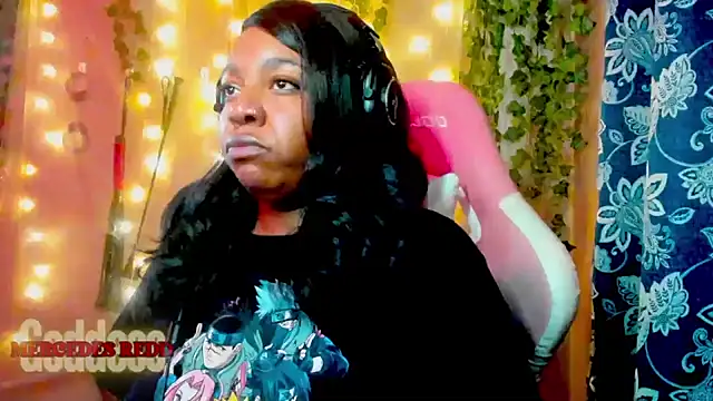 Goddess MercedesRedd online show from 06-20-26, 01:38