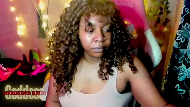 Goddess MercedesRedd online show from 05-11-26, 01:56