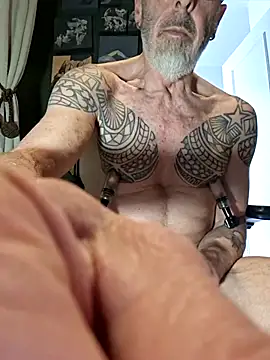 XXX666HEIL online show from 04-07-26, 10:06