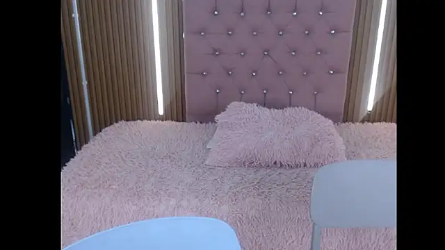 vicky wel online show from 05-21-26, 07:00