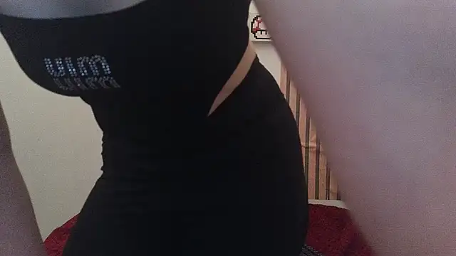 Caroline hernandes online show from 04-10-26, 12:45