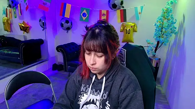 TarlyWho online show from 06-18-26, 11:37