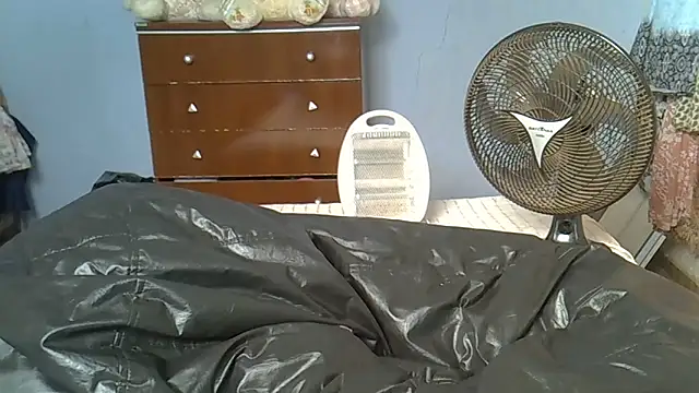 Ruiva40tona online show from 03-17-26, 01:14