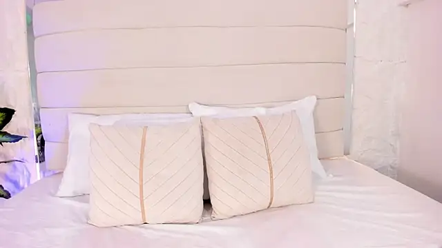 AitanaNoa online show from 03-27-26, 07:59