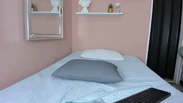 Kat 44 online show from 06-24-26, 07:44