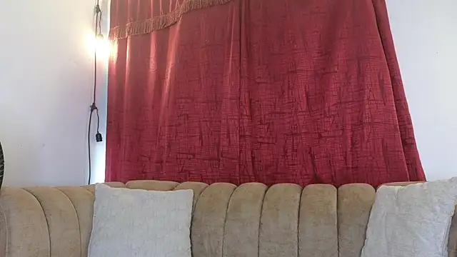 ahnaysexx online show from 04-13-26, 07:07