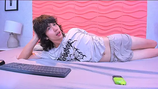 Snapshot of Erick_Ferrer chatting on 04-06-26, 07:37 Erick Ferrer online show from 04-06-26, 07:37