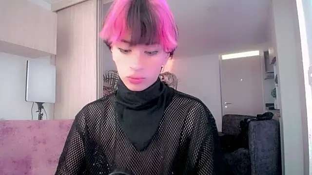 Snapshot of Darksweet_jack chatting on 05-08-26, 02:21 Darksweet jack online show from 05-08-26, 02:21