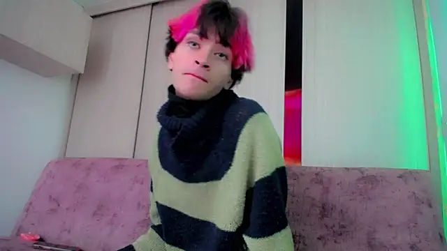 Snapshot of Darksweet_jack chatting on 05-11-26, 04:04 Darksweet jack online show from 05-11-26, 04:04