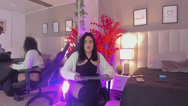 Kiara Kismet  online show from 06-07-26, 12:49