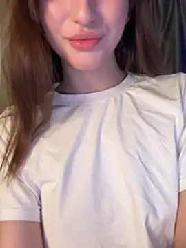 LunarQueenn online show from 04-03-26, 08:48