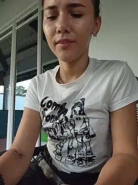 Isabella Stark online show from 03-26-26, 11:30