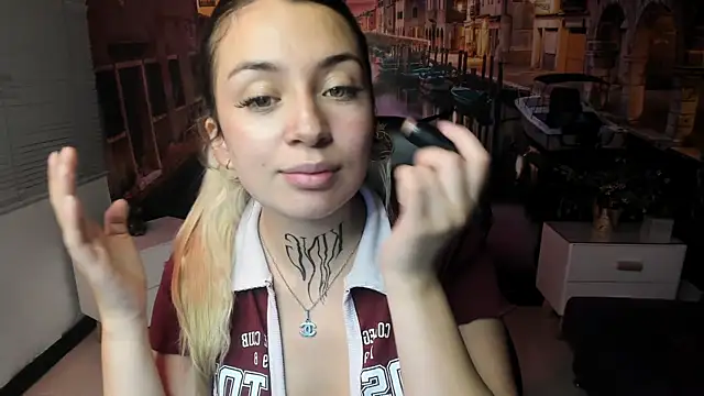 Tamaraa velez online show from 04-08-26, 09:05