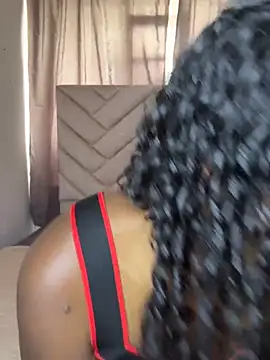 Snapshot of maryjane_ebony chatting on 06-17-26, 02:49 maryjane ebony online show from 06-17-26, 02:49