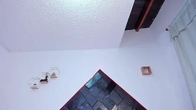 Dark Valentino  online show from 04-05-26, 03:24