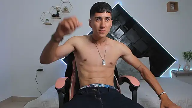 Dark Valentino  online show from 03-17-26, 02:47