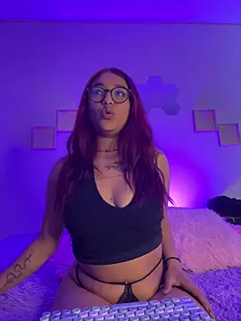 Daliila 11x online show from 06-12-26, 03:15