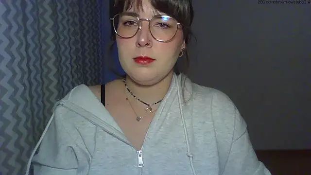 ClaraHard online show from 05-11-26, 05:32