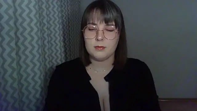 ClaraHard online show from 03-06-26, 05:30