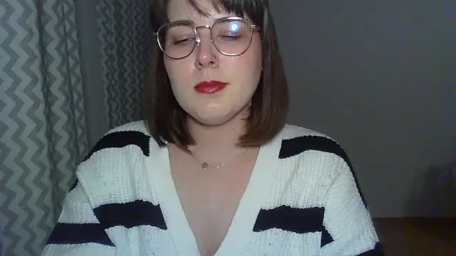 ClaraHard online show from 04-17-26, 07:28