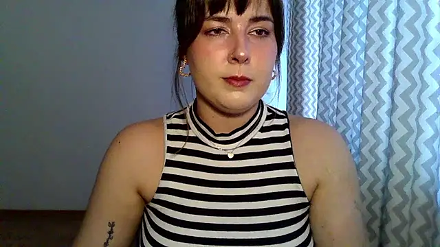Snapshot of ClaraHard chatting on 06-28-26, 04:46 ClaraHard online show from 06-28-26, 04:46