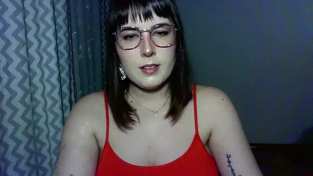 Snapshot of ClaraHard chatting on 07-16-26, 07:33 ClaraHard online show from 07-16-26, 07:33