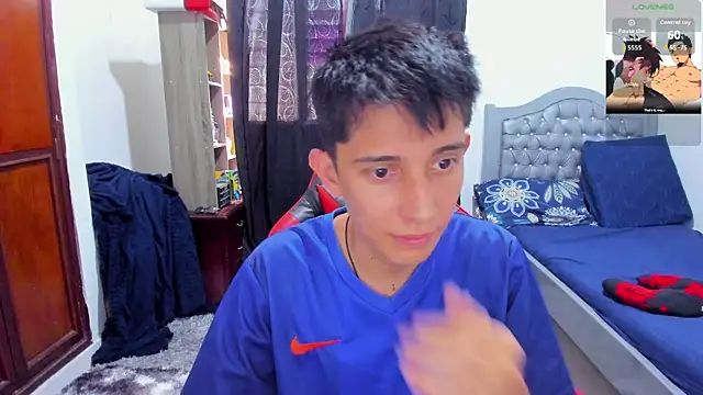 gomitaboy1 online show from 05-15-26, 07:34