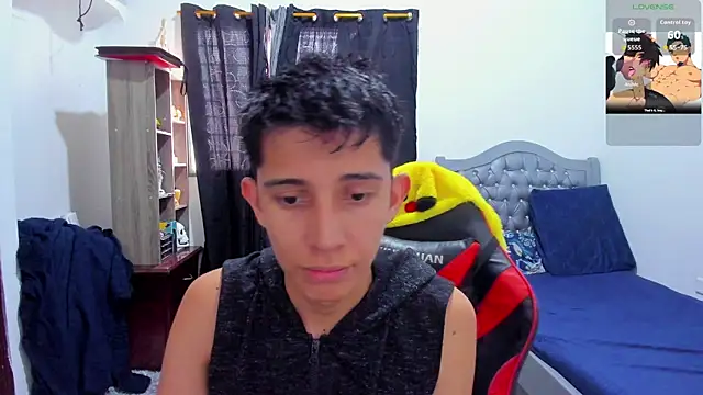 gomitaboy1 online show from 05-14-26, 06:49