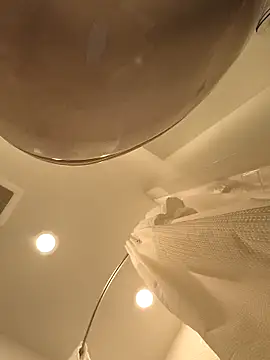 luckilyfound3 online show from 04-04-26, 09:49