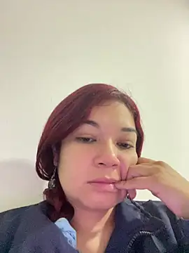 PaulaVegaa online show from 05-03-26, 10:53
