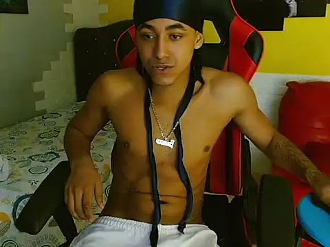 taylor bigdick18 online show from 03-04-26, 11:01