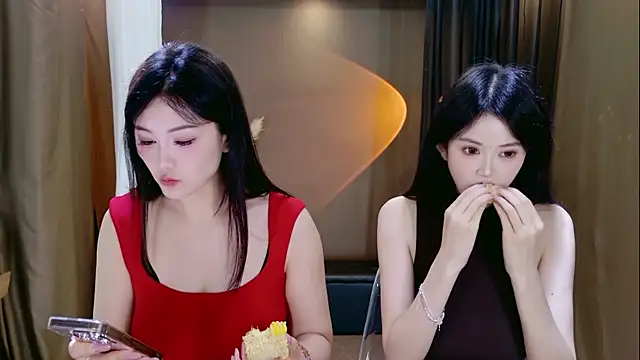 Banana-Milk69 online show from 06-05-26, 01:10