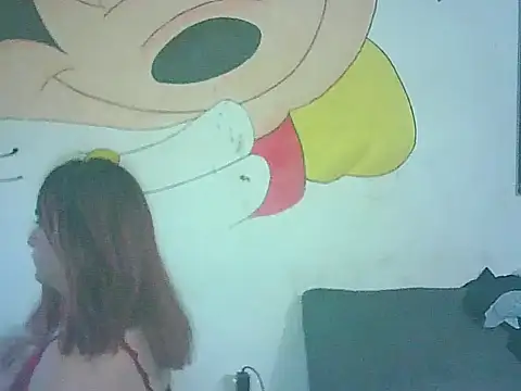 naomitrans32 online show from 05-18-26, 07:24