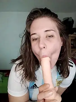 Snapshot of beluve_l chatting on 03-27-26, 04:41 beluve l online show from 03-27-26, 04:41