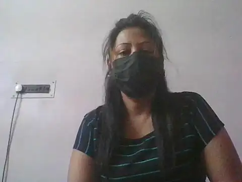 Snapshot of DRAMA__QUEEN chatting on 03-05-26, 05:48 DRAMA QUEEN online show from 03-05-26, 05:48