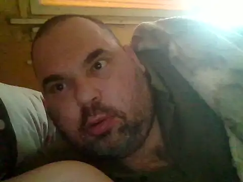 Snapshot of bb1god chatting on 03-04-26, 06:21 bb1god online show from 03-04-26, 06:21