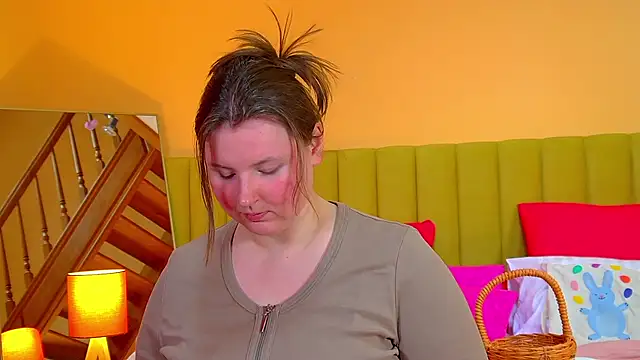 MelodyMoores online show from 04-04-26, 06:42