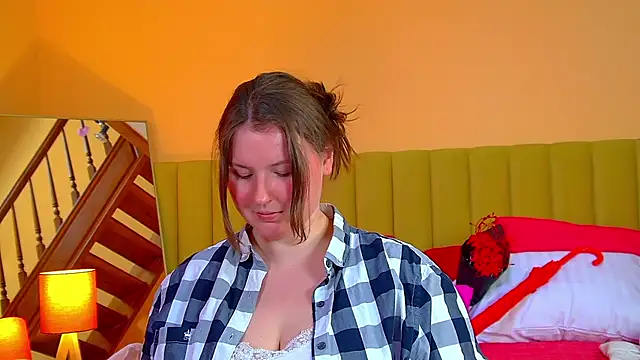 MelodyMoores online show from 04-11-26, 07:56