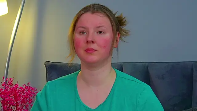 MelodyMoores online show from 04-24-26, 06:26