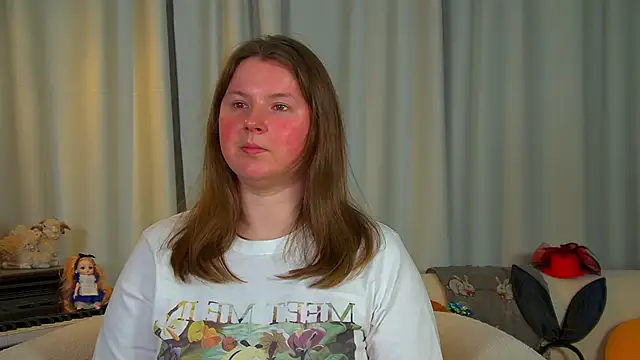 MelodyMoores online show from 06-01-26, 06:57