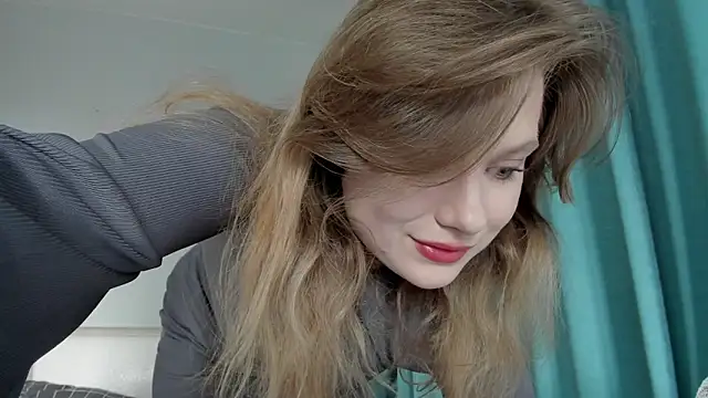 JennyHardy online show from 05-24-26, 01:22
