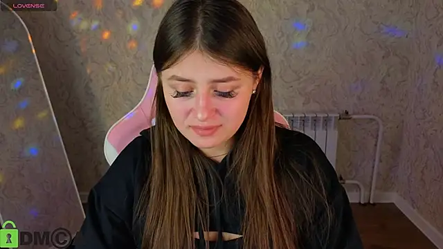 Crystal-Lace online show from 03-19-26, 01:16
