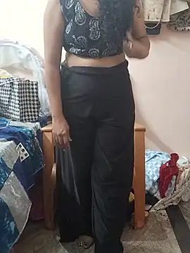 Sunitha28 online show from 03-27-26, 04:30