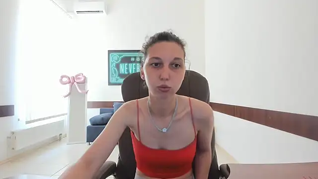 Snapshot of Ellina_Star chatting on 06-30-26, 08:14 Ellina Star online show from 06-30-26, 08:14