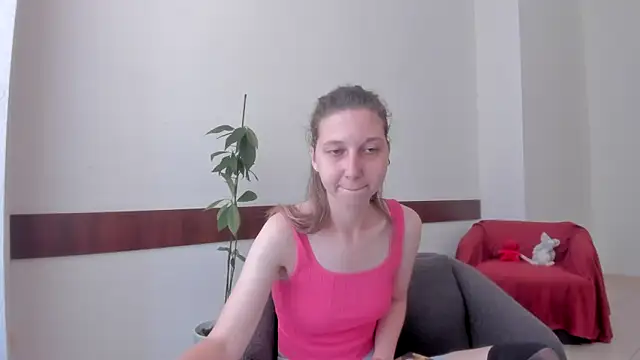 Snapshot of Ellina_Star chatting on 06-22-26, 08:22 Ellina Star online show from 06-22-26, 08:22