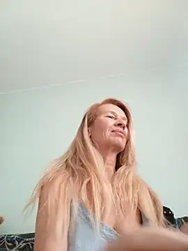 ViktoriaSexi1 online show from 03-14-26, 07:58