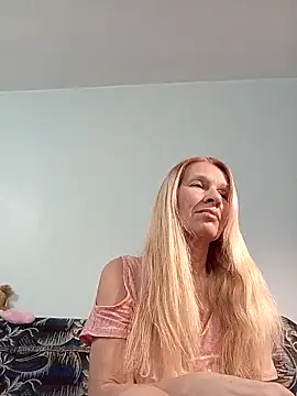 ViktoriaSexi1 online show from 03-16-26, 06:32