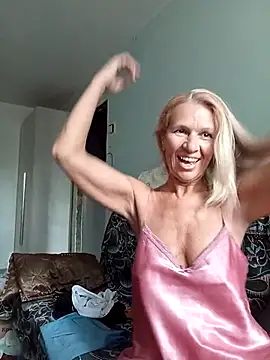 ViktoriaSexi1 online show from 05-11-26, 12:28