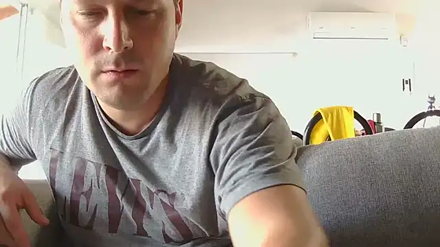 lustonfan online show from 03-29-26, 03:02